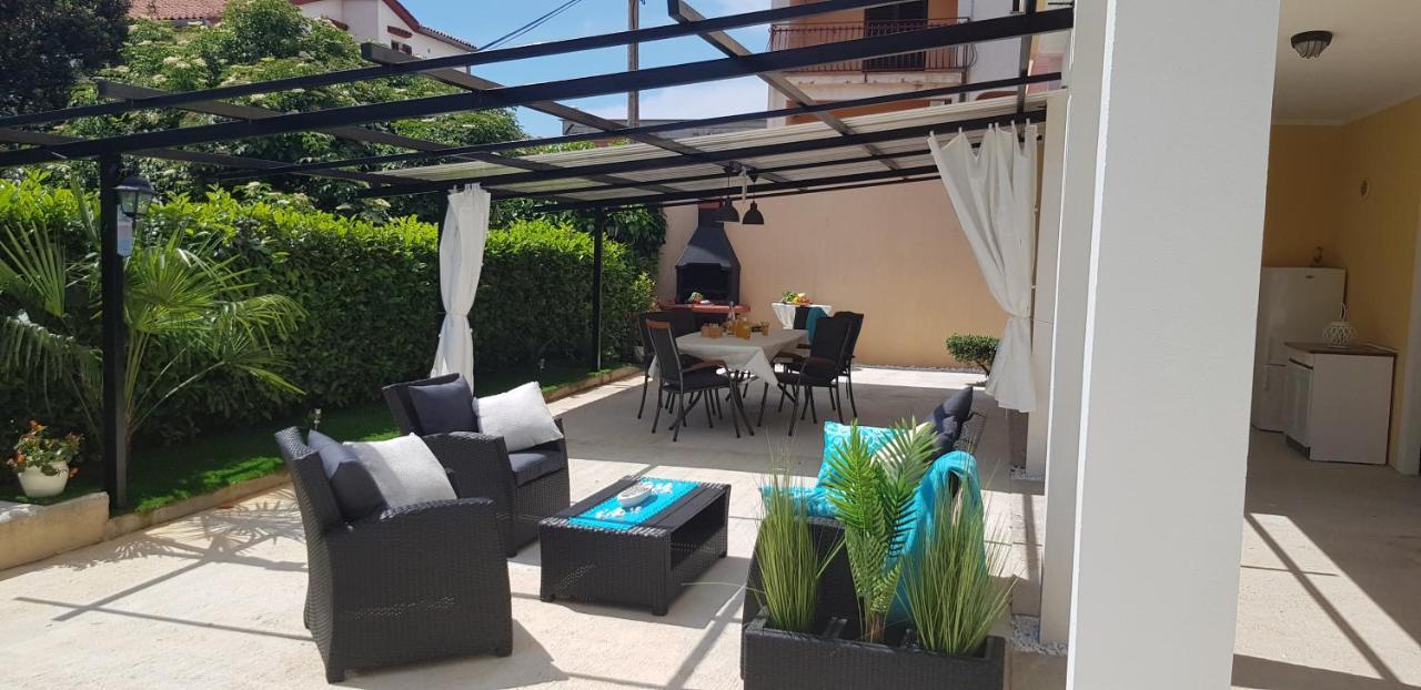 Apartmens Alenka Ровинь Экстерьер фото